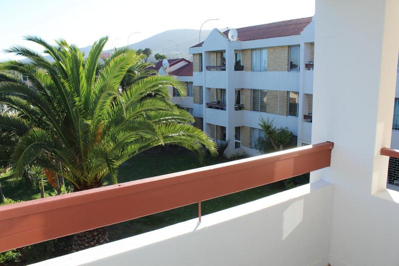 2 Bedroom Property for Sale in Churchill Estate Western Cape